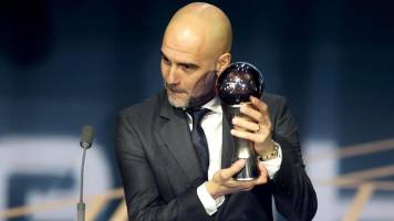 Pep Guardiola recibe el premio The Best de FIFA como el mejor entrenador