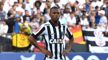 Tribunal aprueba que Robinho pague su condena por violación en Brasil