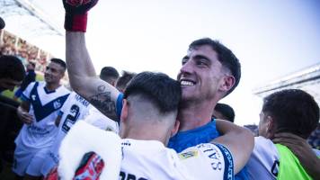 Vélez es finalista de la Copa de la Liga tras vencer a Argentinos por penales