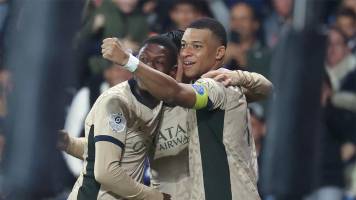 Mbappé devuelve al PSG a la senda del triunfo con un hat-trick ante Montpellier