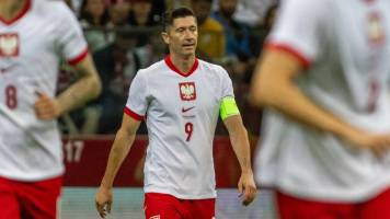 El polaco Robert Lewandowski se retira lesionado en el amistoso ante Turquía