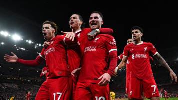 Liverpool sufre para ganar al Sheffield United y mantiene su liderato en la Premier League