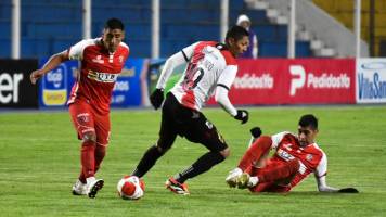FC Universitario se lleva un triunfo de Potosí con gol en el último minuto