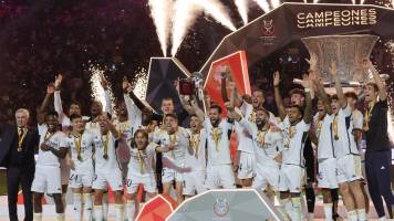Real Madrid vence por goleada al Barcelona y se corona campeón de la Supercopa de España
