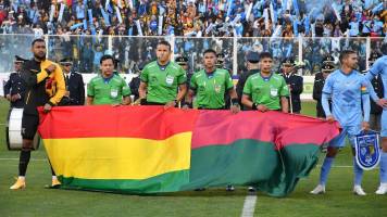 Un torneo del fútbol profesional de Bolivia vuelve a anularse después de 45 años