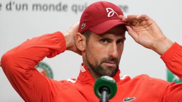 “La operación salió bien”, anuncia Djokovic tras ser operado de una rodilla