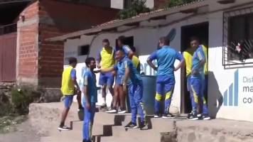 Boca Juniors hizo una ‘parada técnica’ para que los jugadores puedan ir al baño