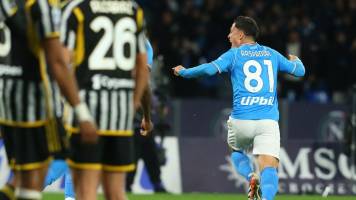 El Napoli derrota a la Juventus y acerca al Inter al ‘Scudetto’ de la Serie A