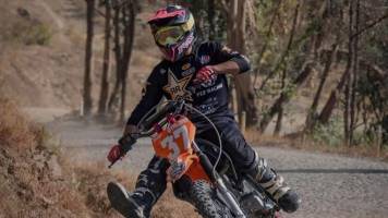 Así fue el choque entre motos en plena competencia, en el que murió un joven de 19 años