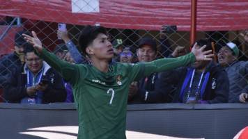 Tras salir golpeado ante Colombia ¿estará Miguelito Terceros frente a Argentina? 