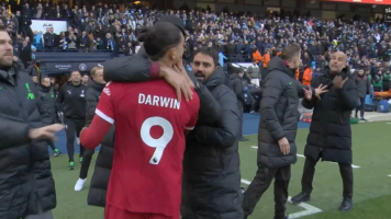 Tenso cruce entre Darwin Núñez y Guardiola tras el empate entre Liverpool y el City
