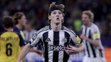 Newcastle respira en la Champions tras vencer por goleada a Saint-Gilloise