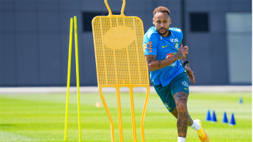 Neymar no descansa y acelera su preparación para el partido contra Escocia