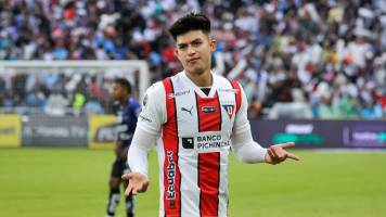 ¿A cuánto asciende la millonaria cifra que pide Liga de Quito a Gremio por Gabriel Villamil?