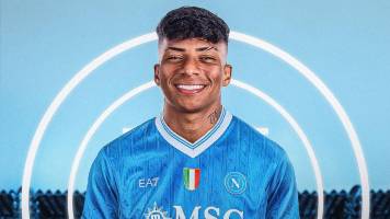 Napoli apuesta por Alisson Santos para enderezar el rumbo en el fútbol italiano