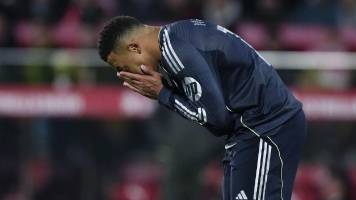 Real Madrid firma tercer empate seguido en Liga y pierde el liderato en España