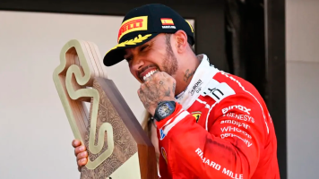 Lewis Hamilton se impone en Cataluña y festeja por fin un triunfo con Ferrari