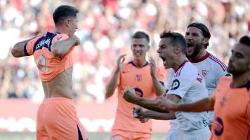 Barcelona pierde el liderato de la Liga española tras caer por goleada ante Sevilla