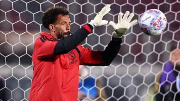 El mundialista Vozinha debutó con Colo Colo en partido por la Copa de Chile