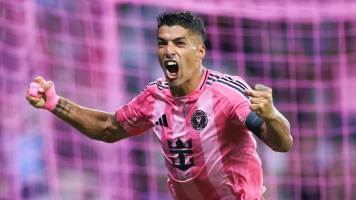 Inter Miami amarga el debut de Lewandowski en la MLS con doblete de Suárez