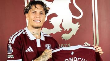 Aston Villa hace oficial el fichaje del delantero Alejandro Garnacho