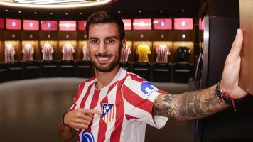 Atlético Madrid anuncia el fichaje del mediocampista Álex Baena