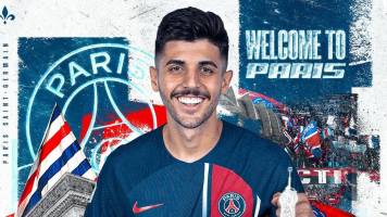 Joven brasileño Lucas Beraldo ficha con el PSG hasta 2028