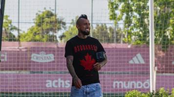 Vidal vuelve a ser convocado a la selección chilena tras un año fuera de la Roja 