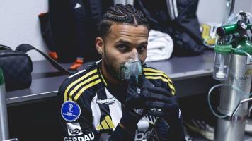 Jugadores de Atlético Mineiro usaron oxígeno durante el duelo con Bolívar