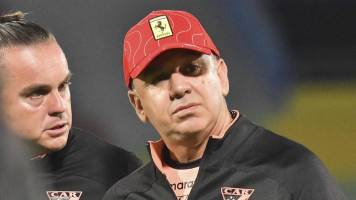 Baldivieso abandona molesto una conferencia de prensa por preguntas sobre Martins