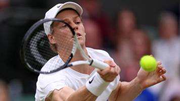 El tenista Jannik Sinner se baja de los Juegos Olímpicos por un cuadro de amigdalitis