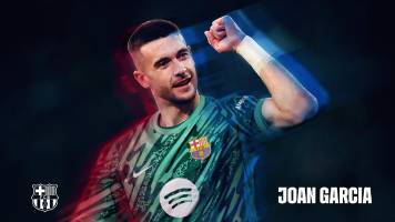 Barcelona hace oficial el fichaje del portero del Espanyol Joan García