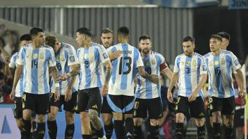 Argentina apunta a Paraguay para acercarse al Mundial, Brasil entonado pero con bajas 