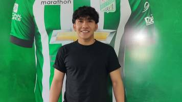 Oriente: Tomianovic firma por un año y la dirigencia busca un delantero más