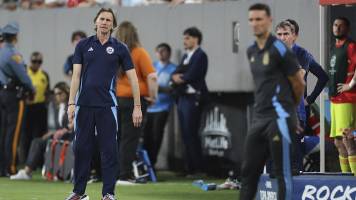 Scaloni y Gareca no dirigirán en la tercera fecha de Copa América por sanción 