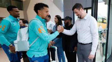La ‘Canarinha’ parte rumbo a Santa Cruz para afrontar el partido con Bolivia