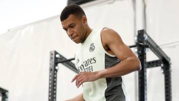 Mbappé vuelve a entrenar con miras a su debut en el Mundial con Real Madrid