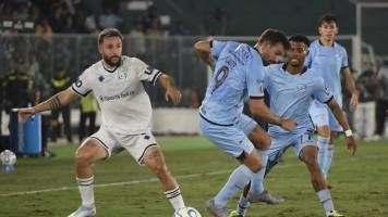 Minuto a minuto: Leonel Bucca abre el marcador para Rivadavia ante Bolívar (0-1)