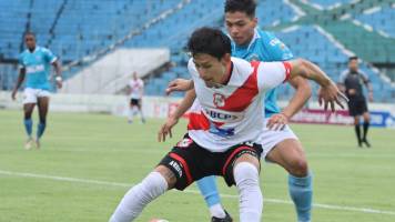 Nacional hunde más a San Antonio con una remontada en el final del partido