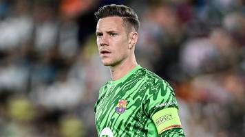 Barcelona pierde al portero Ter Stegen por tres meses por lesión en la espalda