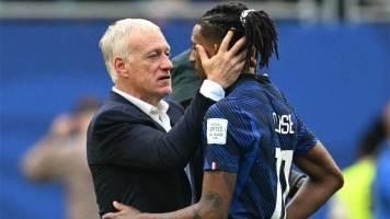 Deschamps lamenta “un primer tiempo impresentable” de Francia ante Inglaterra
