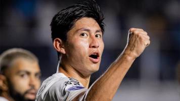 Video: Miguelito marca su primer gol con Santos en el triunfo por Sudamericana