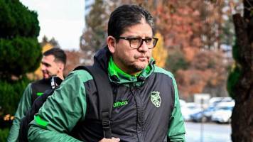Repechaje: Óscar Villegas considera “positiva” la renuncia del técnico de Surinam