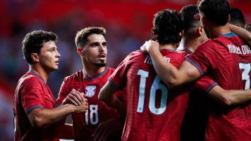 Portugal vence a Nigeria en un duelo lleno de ocasiones erradas por Cristiano