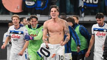 Atalanta vence a la Roma y sigue de cerca los pasos del líder Napoli