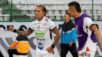 Once Caldas toma ventaja ante Huracán con un solitario gol de Dayro Moreno