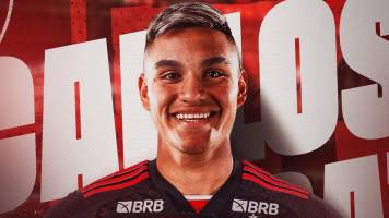 Flamengo anuncia el fichaje del argentino ‘Charly’ Alcaraz como nuevo refuerzo