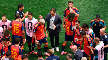FIFA evaluará las pausas de hidratación de la Copa del Mundo tras las críticas