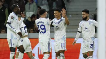 Aston Villa vence en Lille y Betis pierde en Atenas por octavos de Europa League