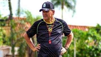 Oriente salda deuda económica con el entrenador ‘Tucho’ Antelo 
